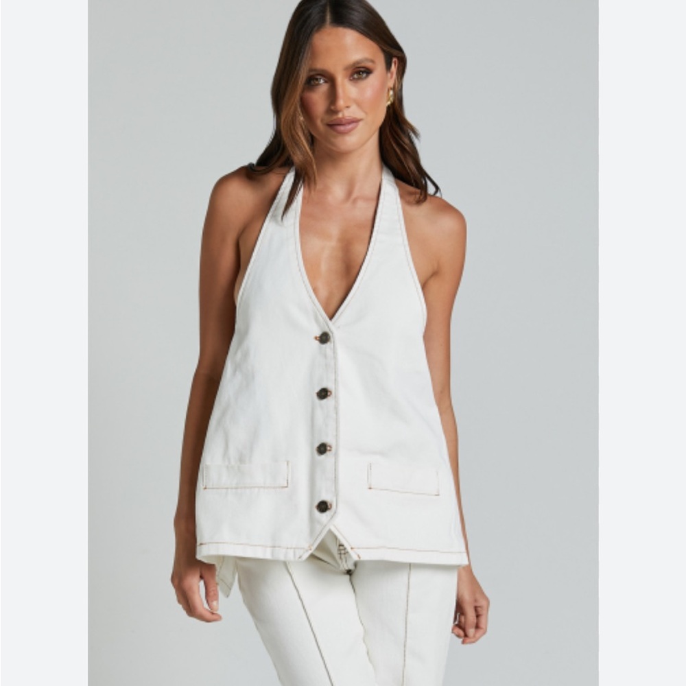 Lioness Hills Halter Vest in Porcelain | S